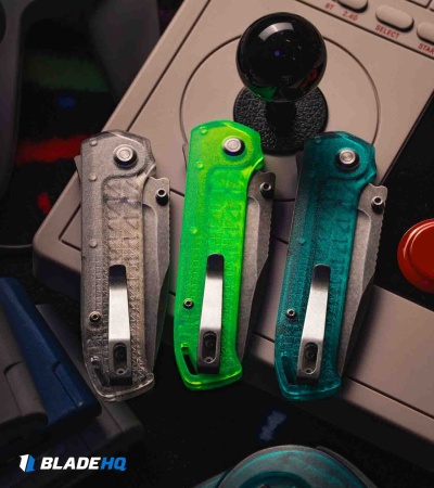 Flytanium Arcade Lite Shark-Lock Knife Blue Sky Polycarbonate (3.2" Stonewash)